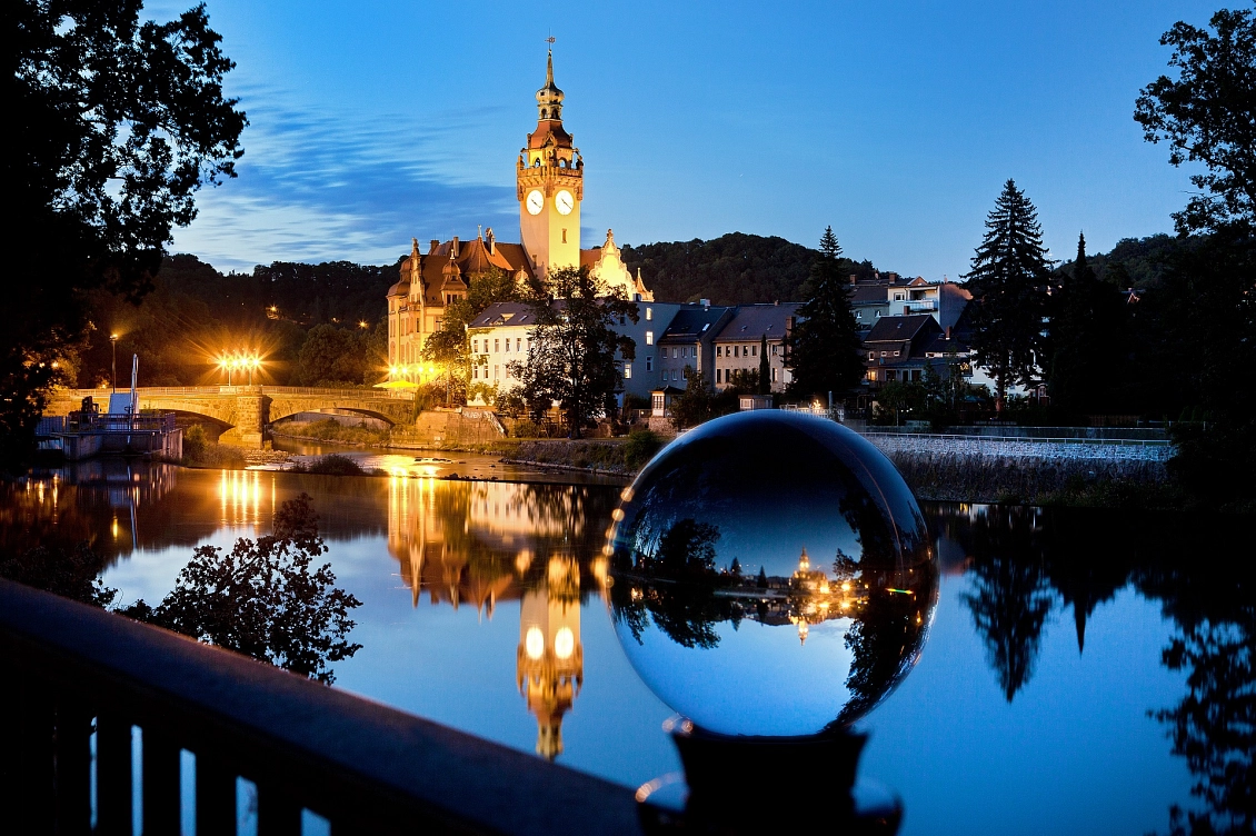 Abendstimmung an der Zschopau mit Blick auf das Rathaus Abendstimmung an der Zschopau mit Blick auf das Rathaus © Silke Dietze