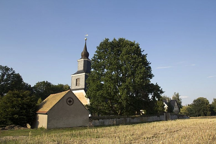 Kirche in Knobelsdorf&nbsp;&copy;&nbsp;Anja Seidel